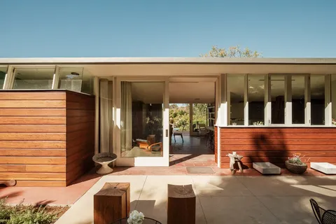 $2,395,000 | 1430 Avon Terrace, Los Angeles, CA 90026