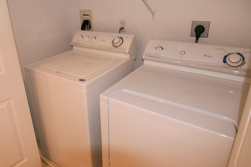 7 Conant Road, Unit 67 Winchester, MA 01890 - Photo 15 of 26 a utility room with dryer and washer