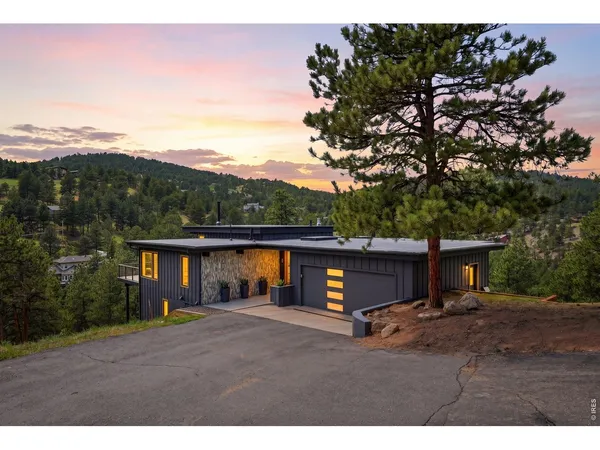 $2,250,000 | 725 Timber Lane, Boulder, CO 80304