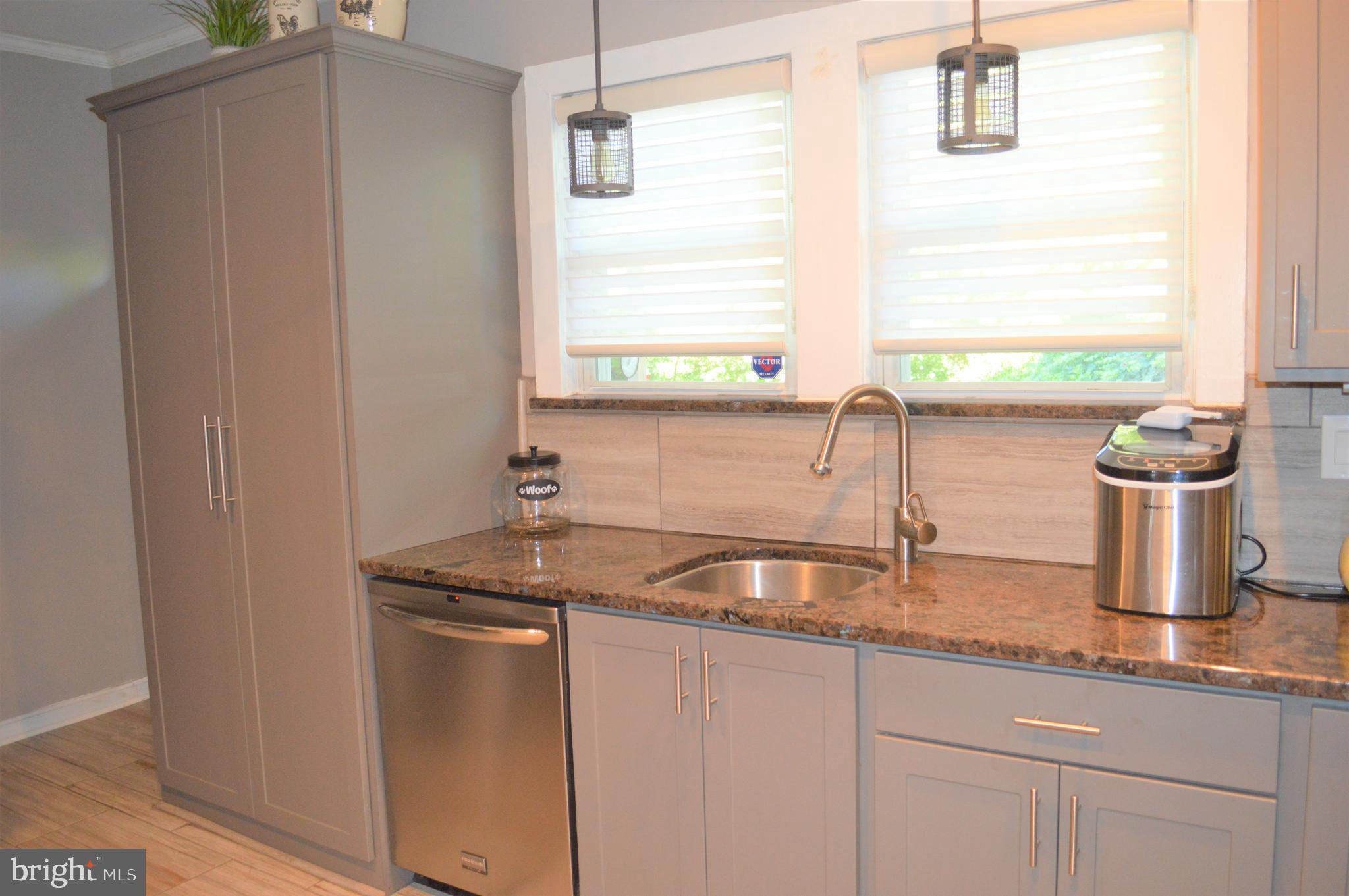 12 Merion Road Cherry Hill, NJ 08002 - Photo 18 of 32