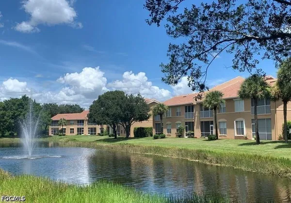 $2,000 | 14970 B Vista View Way, Unit 303B, Fort Myers, FL 33919