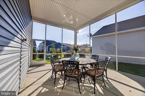 $1,100,000 | 215 Kingfisher Lane, Chester, MD 21619