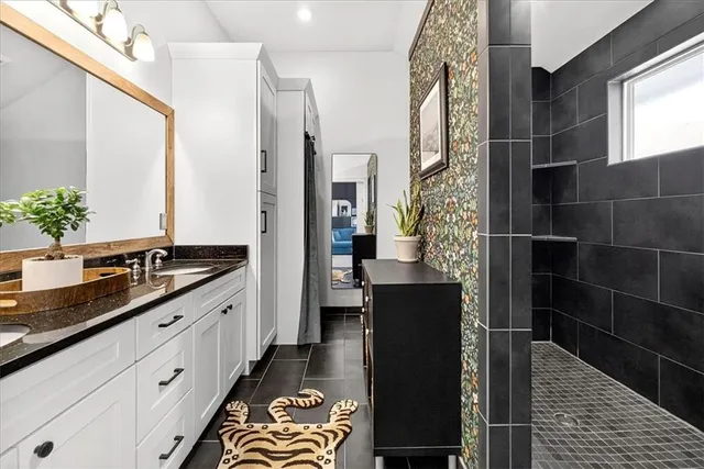 $475,000 | 4816 Wyoming Street, Kansas City, MO 64112