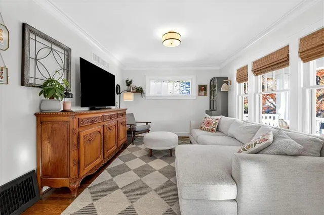 $475,000 | 4816 Wyoming Street, Kansas City, MO 64112