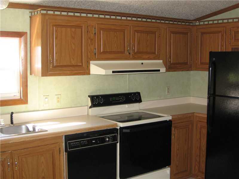 97 Center Limestone Road Fort Fairfield, ME 04742 - Photo 2 of 12 Kitchen.