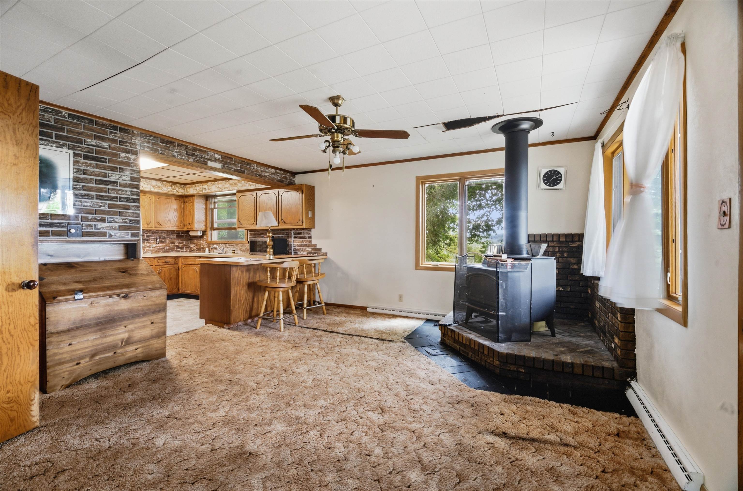 W5102 Carney Road Hilbert, WI 54129 - Photo 9 of 32 Gallery Image 9