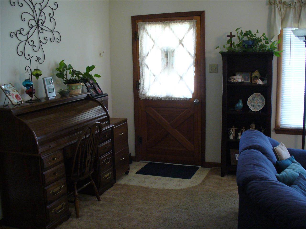 509 South Hun Street Colchester, IL 62326 - Photo 4 of 13 Gallery Image 4