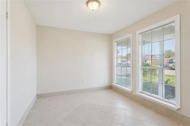 $189,000 | 38 Willard Place, Waggaman, LA 70094