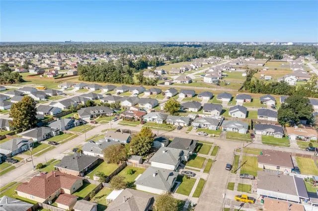 $189,000 | 38 Willard Place, Waggaman, LA 70094