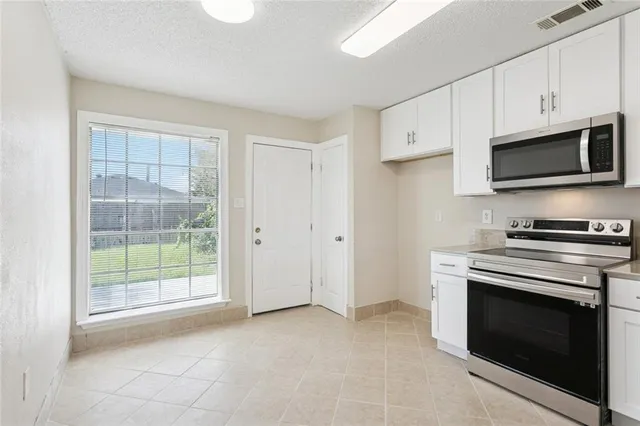 $189,000 | 38 Willard Place, Waggaman, LA 70094