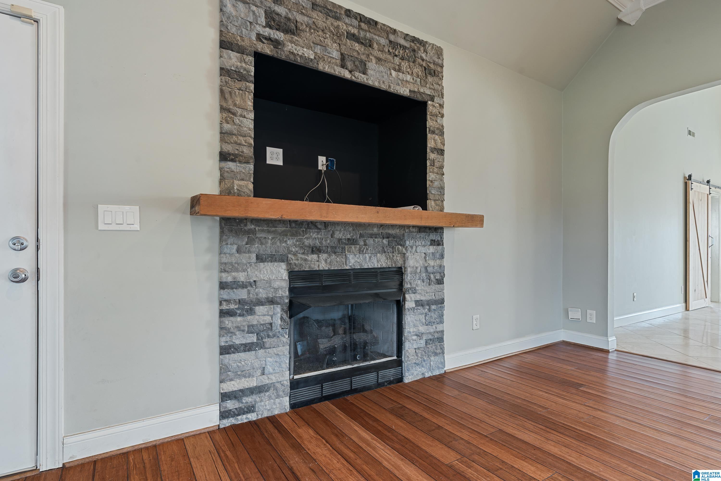 233 Queens Gate Alabaster, AL 35114 - Photo 9 of 49