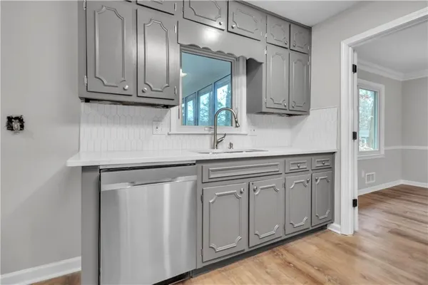 $2,900 | 4497 Glenforest Drive Northeast, Roswell, GA 30075