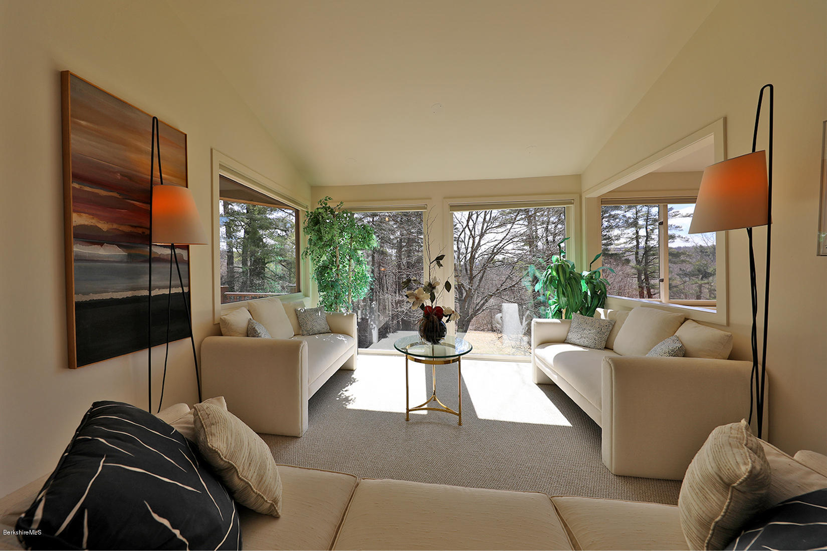 19 Hawthorne Road, Unit CV 6B Stockbridge, MA 01262 - Photo 8 of 39 GREAT ROOM