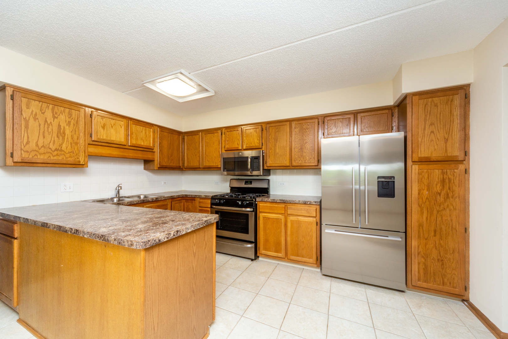 5225 North Riversedge Terrace, Unit 413 Chicago, IL 60630 - Photo 15 of 31