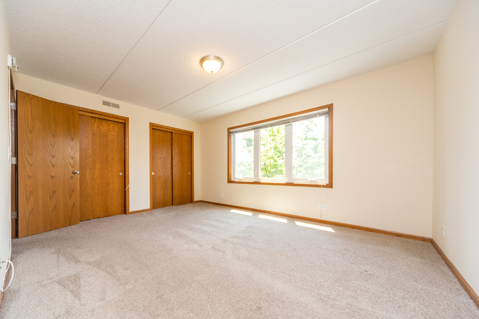 5225 North Riversedge Terrace, Unit 413 Chicago, IL 60630 - Photo 23 of 31