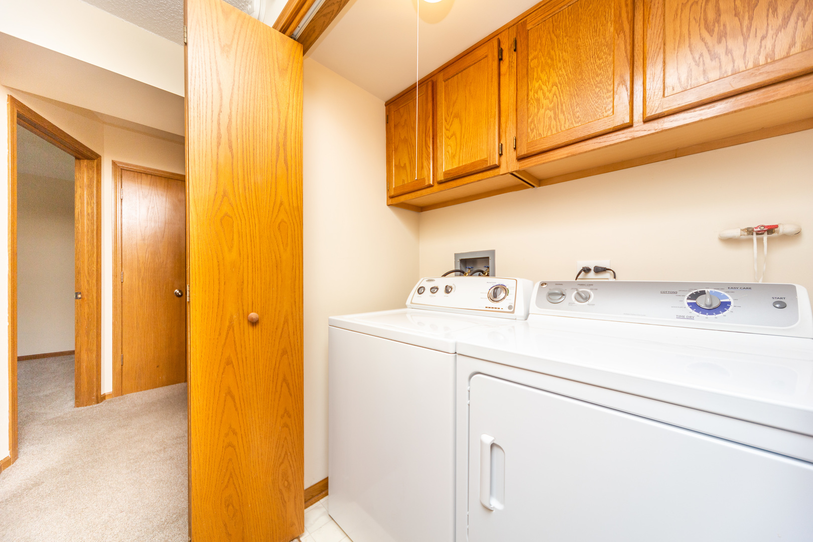 5225 North Riversedge Terrace, Unit 413 Chicago, IL 60630 - Photo 29 of 31