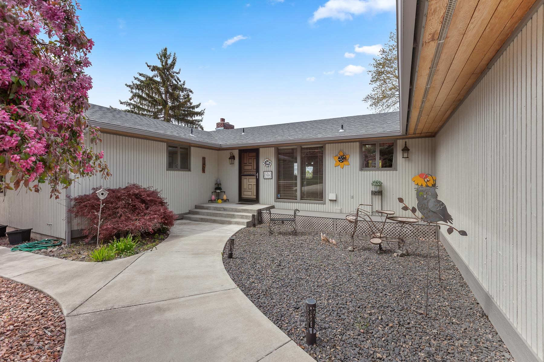 1920 South Ridgemont Drive Spokane Valley, WA 99037 - Photo 1 of 32 Gallery Image 1