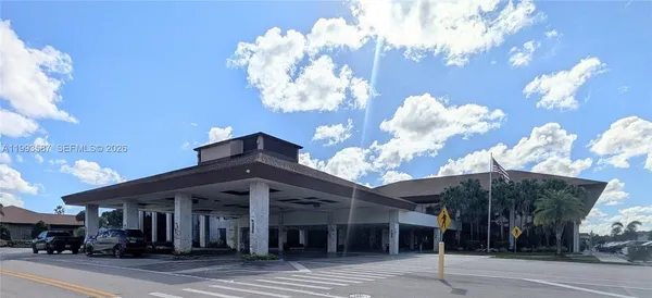 $1,650 | 151 Southwest 135th Terrace, Unit 212T, Pembroke Pines, FL 33027