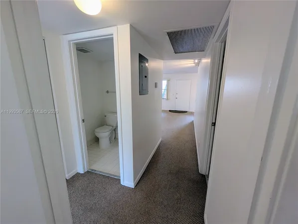 $1,650 | 151 Southwest 135th Terrace, Unit 212T, Pembroke Pines, FL 33027