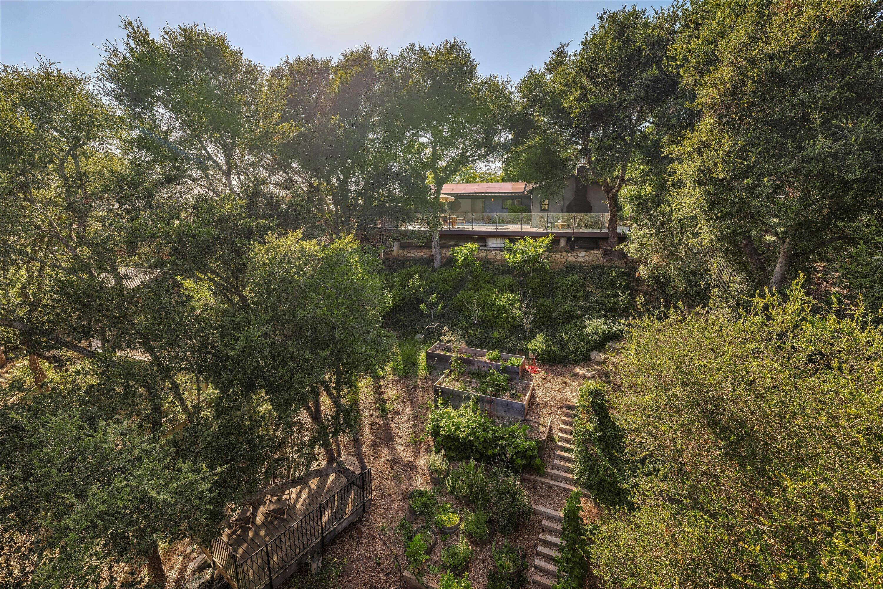 746 Westmont Road Santa Barbara, CA 93108 - Photo 28 of 37 39-746 Westmont Rd - 39