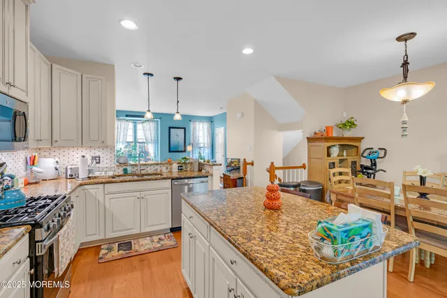 $515,000 | 111 Spirit Way, Brick, NJ 08723