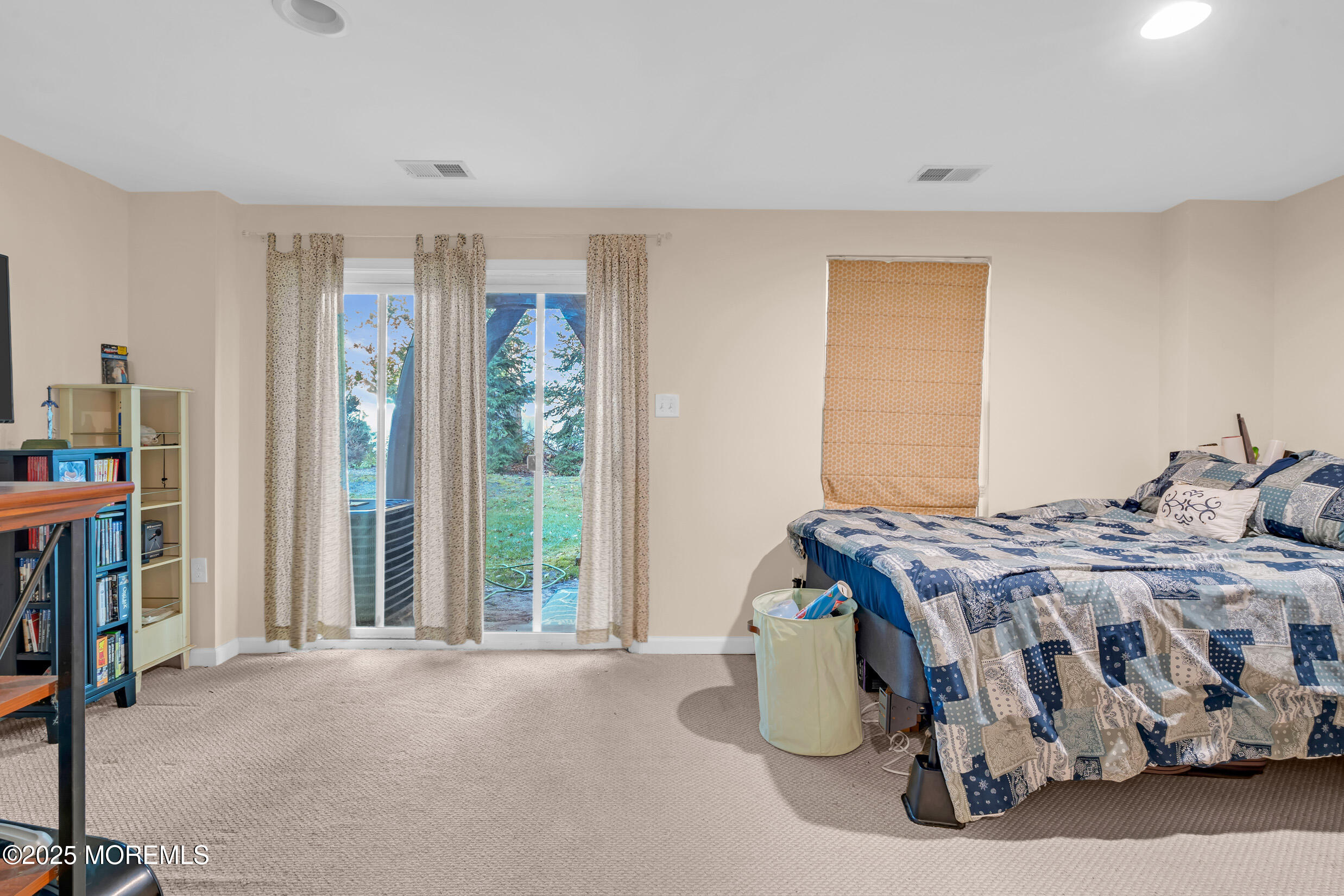 111 Spirit Way Brick, NJ 08723 - Photo 27 of 38 7 (9)