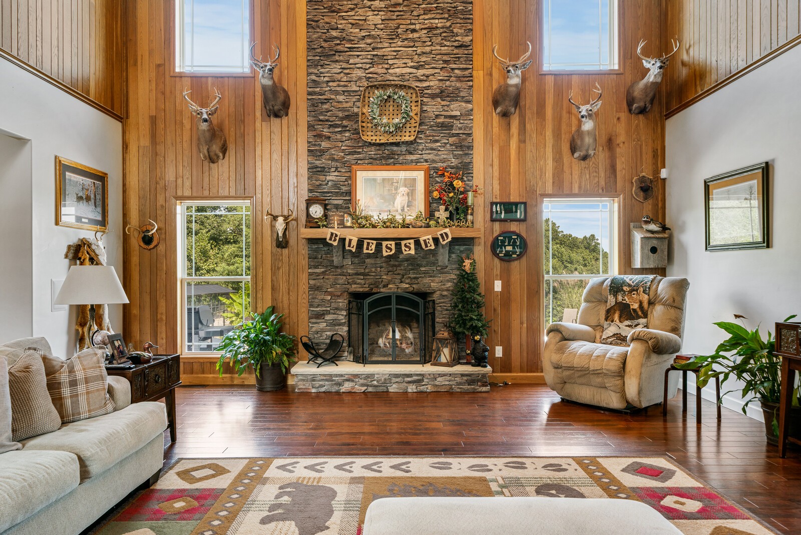 1310 Turkey Hollow Road Baxter, TN 38544 - Photo 5 of 34 a living room with furniture and a fireplace