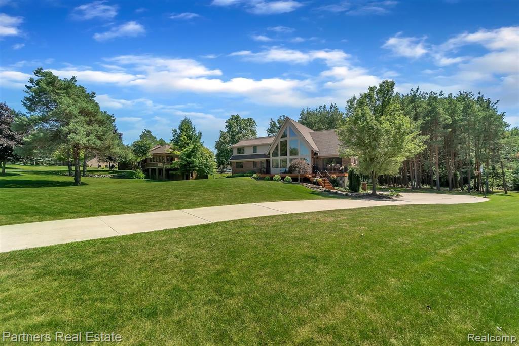 10890 Blaine Road Brighton, MI 48114 - Photo 44 of 61 Gallery Image 44