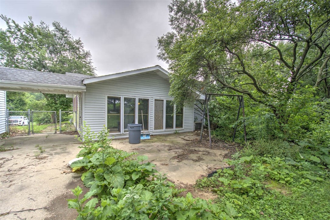 4353 Forest Parkway Decatur, IL 62521 - Photo 28 of 31
