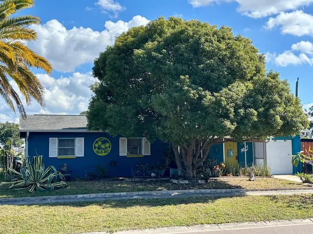 $379,000 | 7851 84th Lane North, Seminole, FL 33777