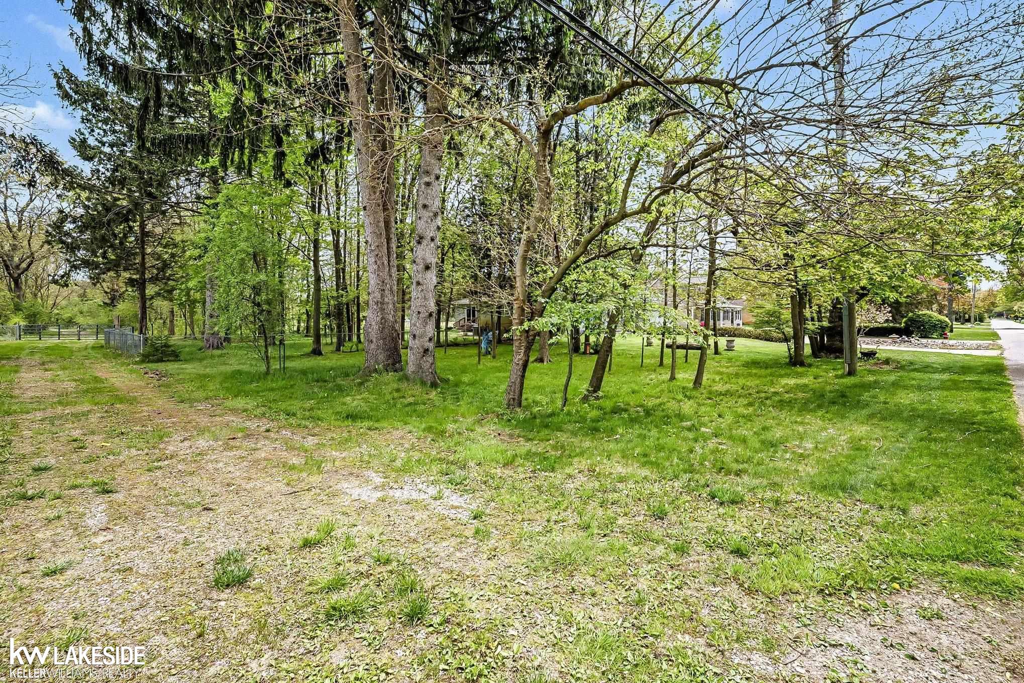 46502 Woodall Road Utica, MI 48317 - Photo 52 of 54