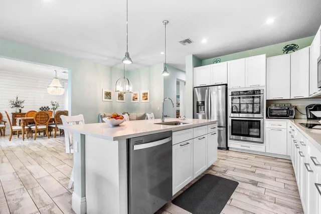 $735,000 | 7611 Moonrise Drive, Lake Worth, FL 33467