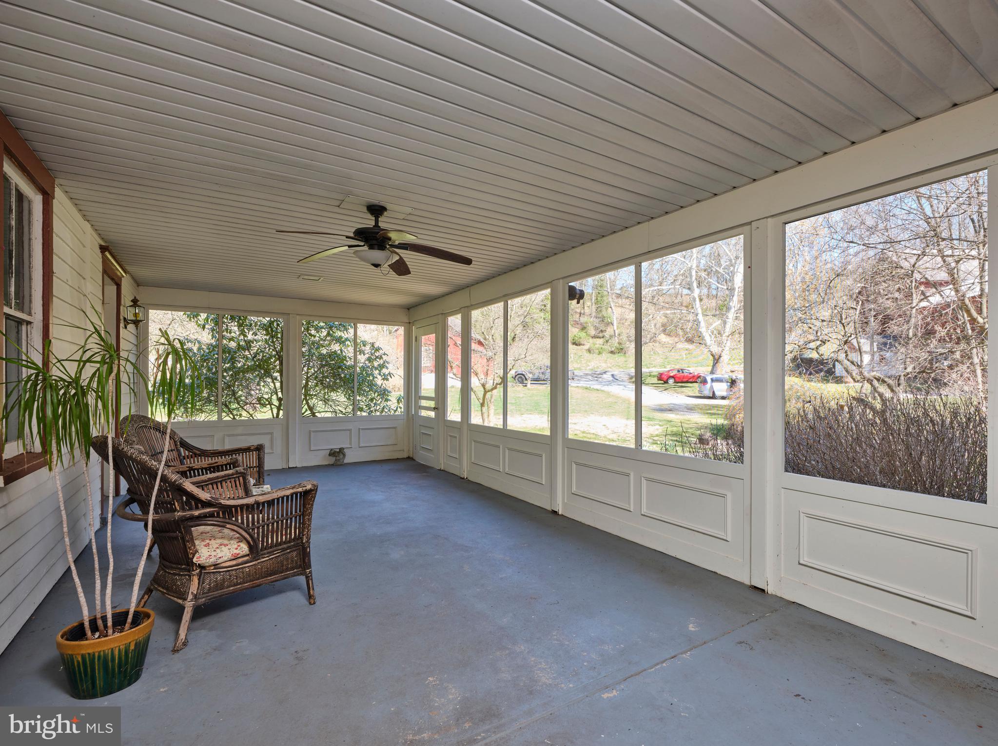 135 Riegelsville Milford Road Milford, NJ 08848 - Photo 8 of 36 Screened Porch