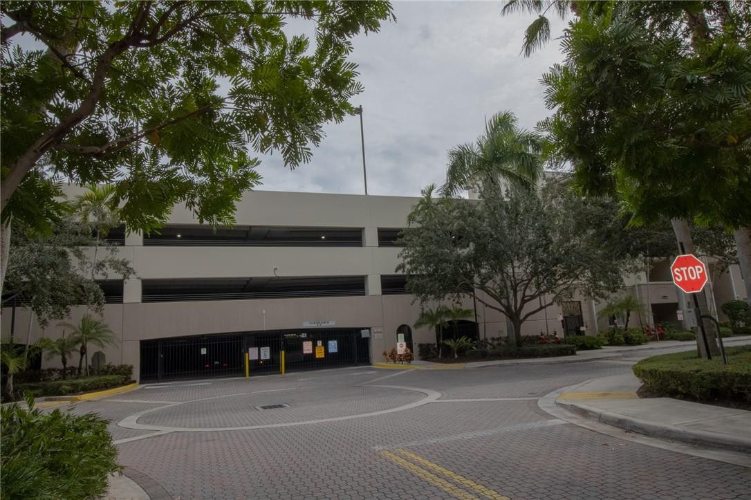 3 Renaissance Way, Unit 305 Boynton Beach, FL 33426 - Photo 48 of 60 Photo 48