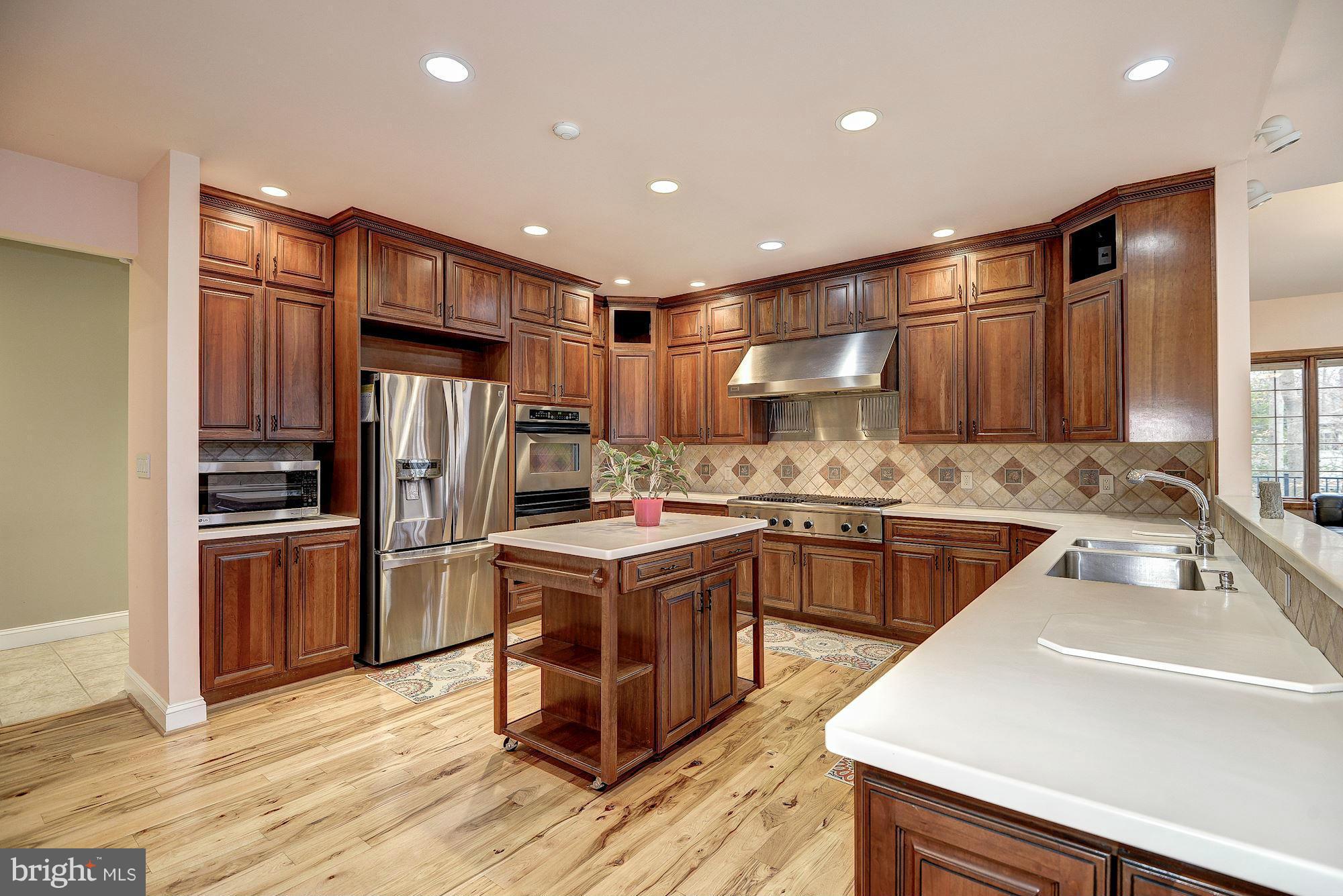 8719 Burdette Road Bethesda, MD 20817 - Photo 15 of 30 Kitchen