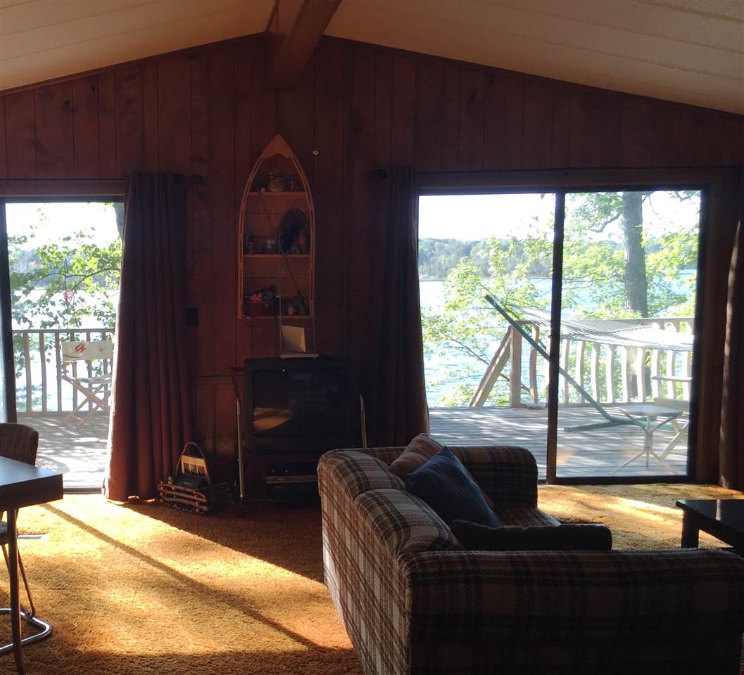 10405 Wildwood Road Interlochen, MI 49643 - Photo 5 of 26 1844122-4.JPG
