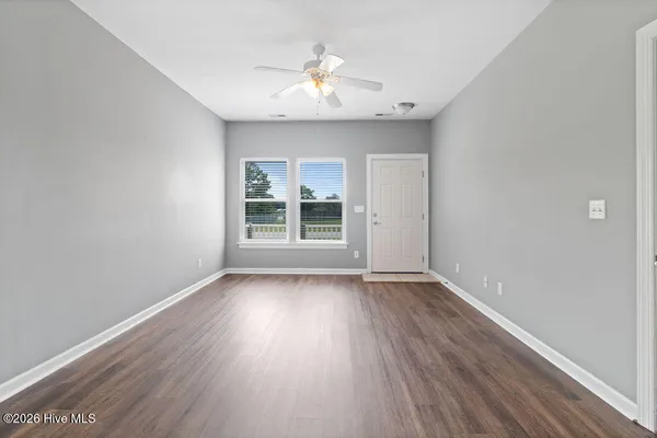 $1,500 | 213 Lloyd Street, Holly Ridge, NC 28445