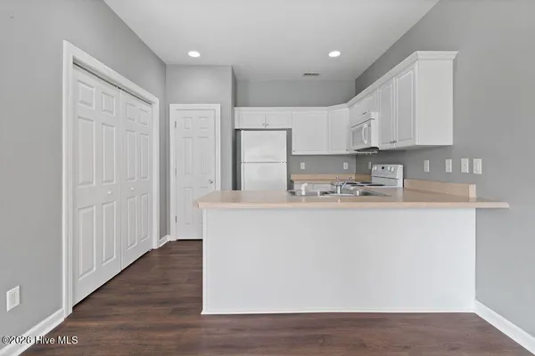 $1,500 | 213 Lloyd Street, Holly Ridge, NC 28445