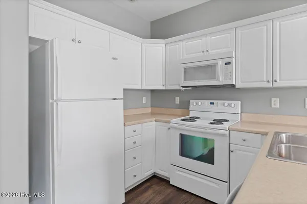 $1,500 | 213 Lloyd Street, Holly Ridge, NC 28445