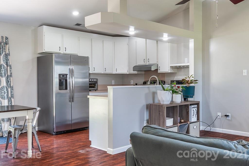 296 Trinity Road Statesville, NC 28625 - Photo 3 of 24 Gallery Image 3