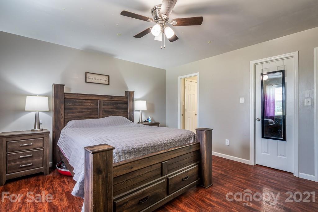 296 Trinity Road Statesville, NC 28625 - Photo 9 of 24 Gallery Image 9