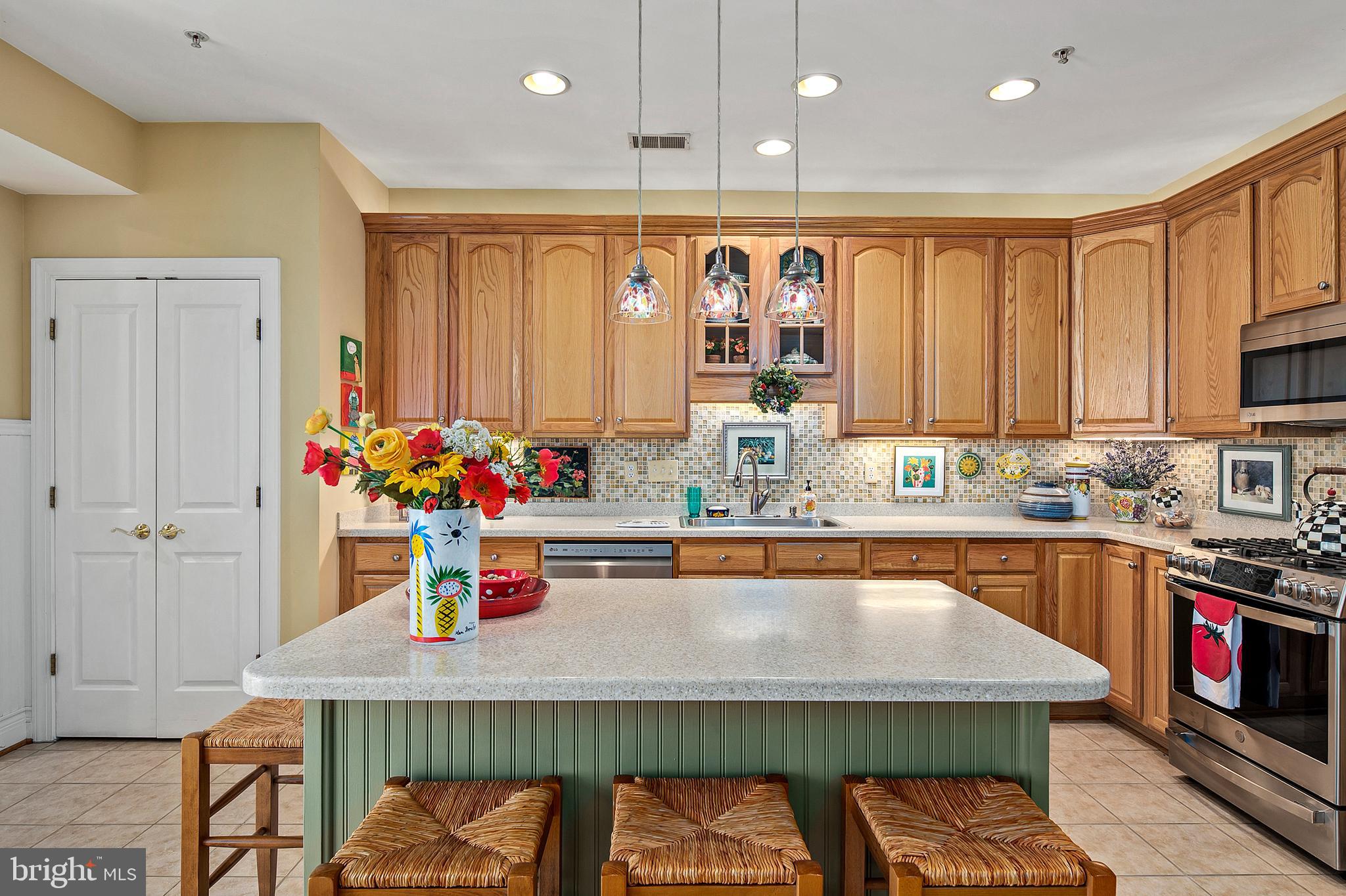 2617 Buckingham Road, Unit 74 Ellicott City, MD 21043 - Photo 10 of 54 Kitchen