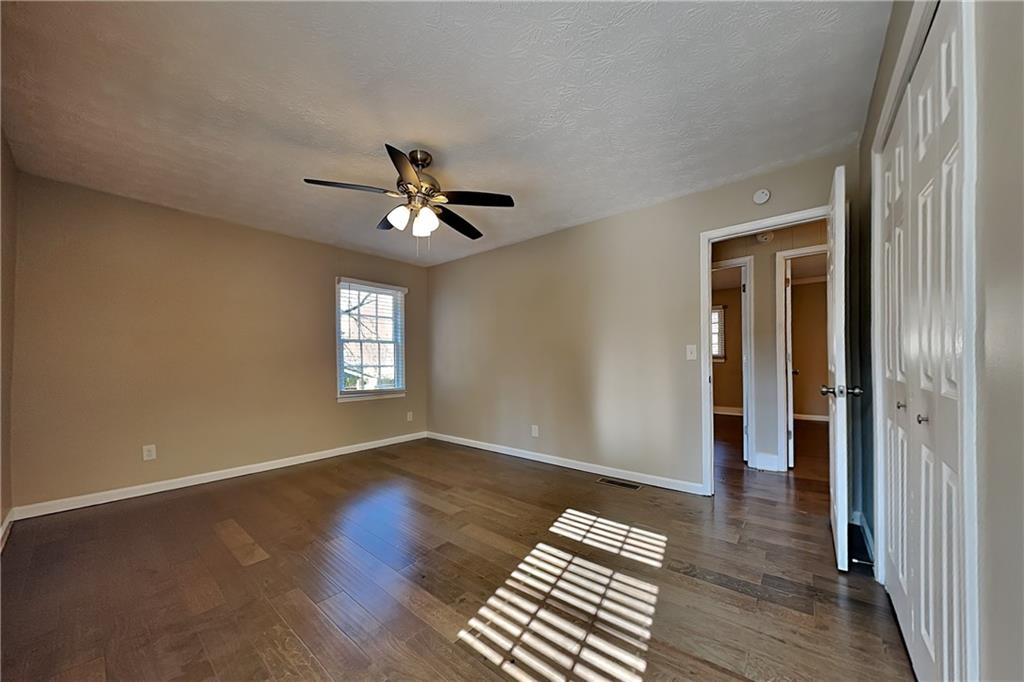 4656 Lincoln Way Southwest Lilburn, GA 30047 - Photo 8 of 19