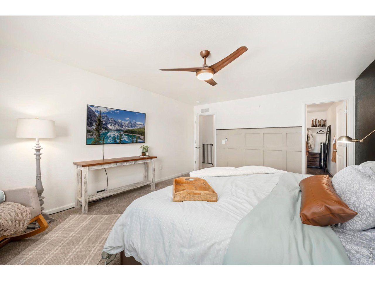 4355 24th Street Road, Unit 2101 Greeley, CO 80634 - Photo 14 of 23 Primary bedroom
