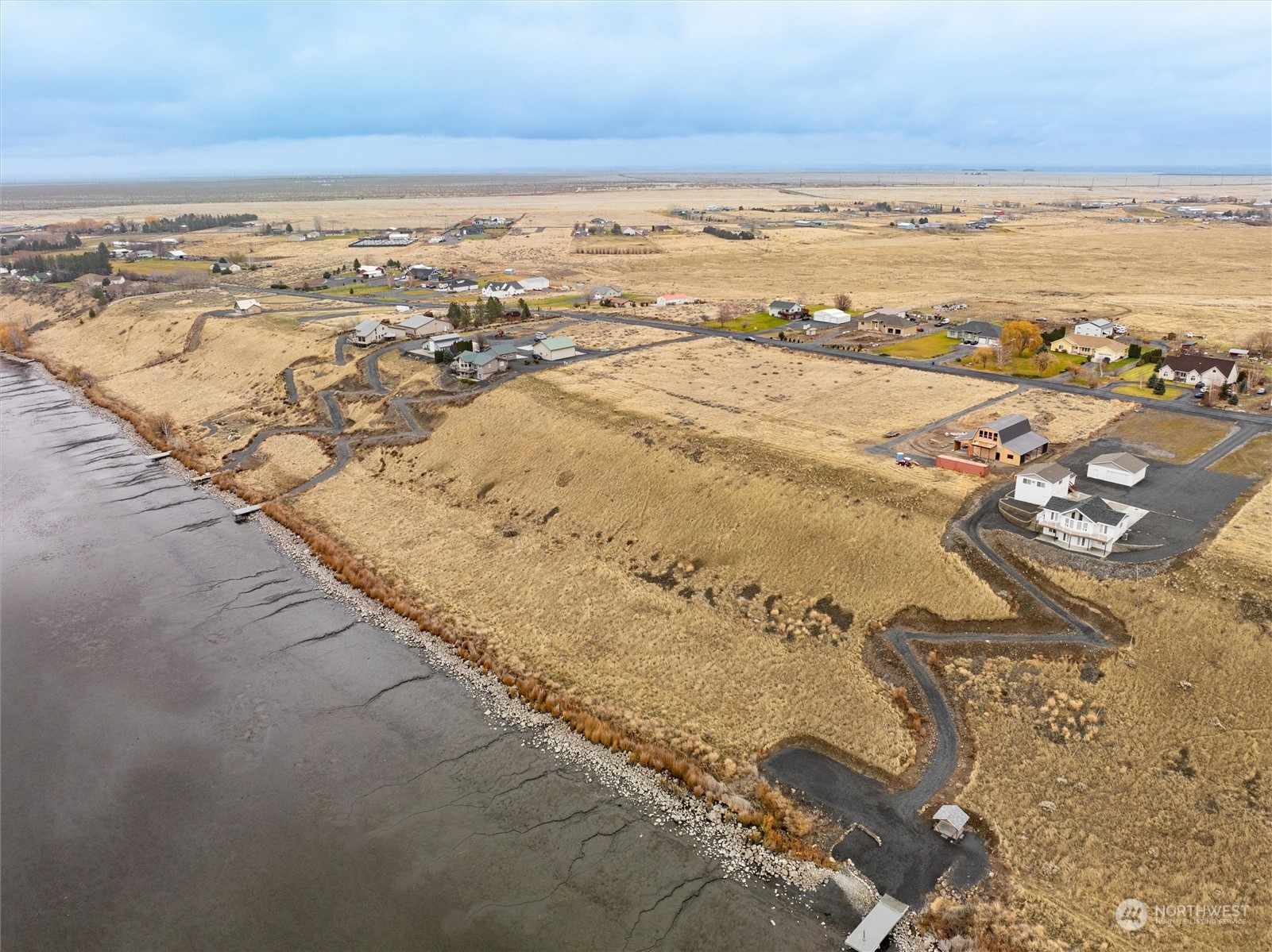 8732 Stonecrest Road Northeast Moses Lake, WA 98837 - Photo 15 of 18 Gallery Image 15
