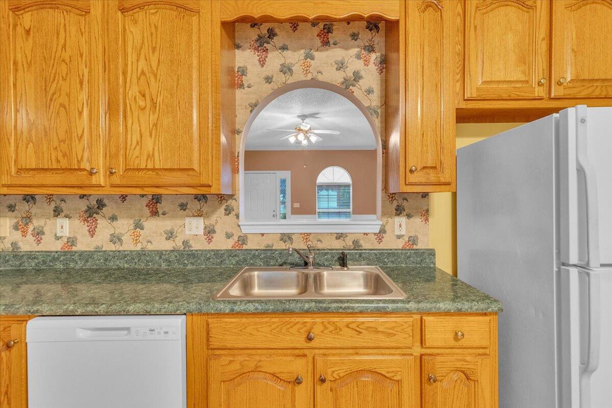 1694 Red Oak Drive, Unit 185 Dalton, GA 30721 - Photo 12 of 36 13-4I7A5937