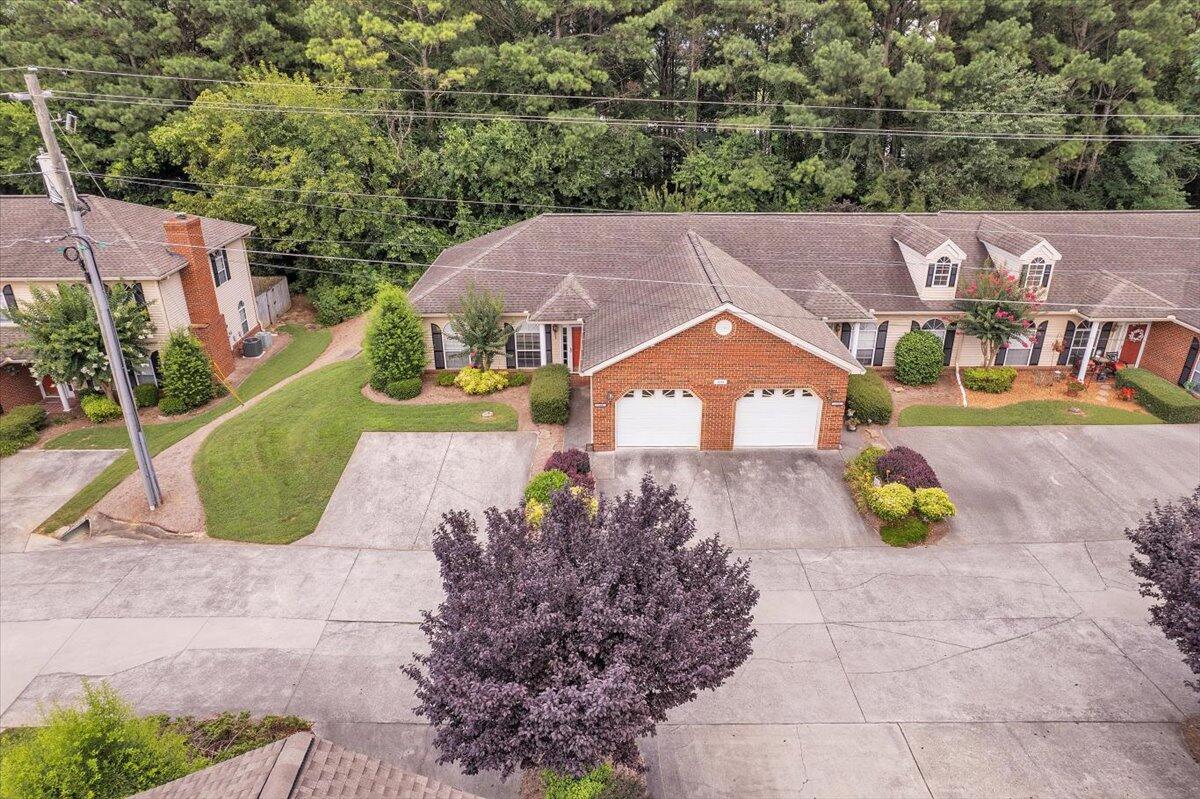 1694 Red Oak Drive, Unit 185 Dalton, GA 30721 - Photo 34 of 36 32-dji_fly_20250709_180342_37_1752105499