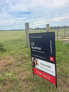 $270,000 | 3109 Tenney Creek Road, Dale, TX 78616