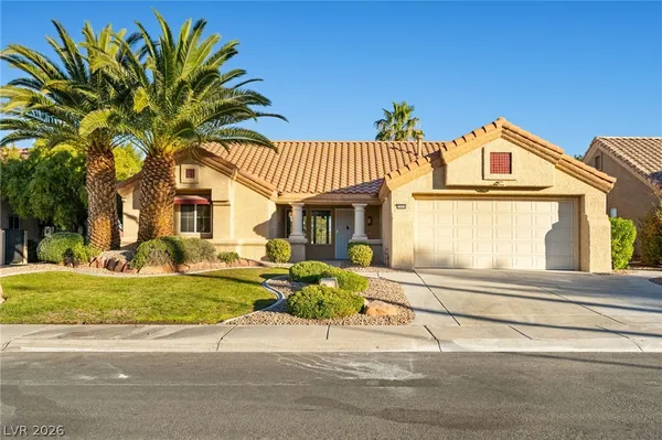 $2,550 | 2808 Crown Ridge Drive, Las Vegas, NV 89134