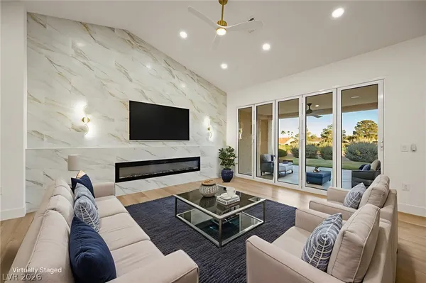 $2,550 | 2808 Crown Ridge Drive, Las Vegas, NV 89134